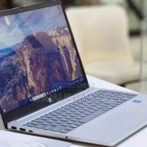 New Laptop HP Stream Notebook 8GB Intel Core I3 SSD 256GB