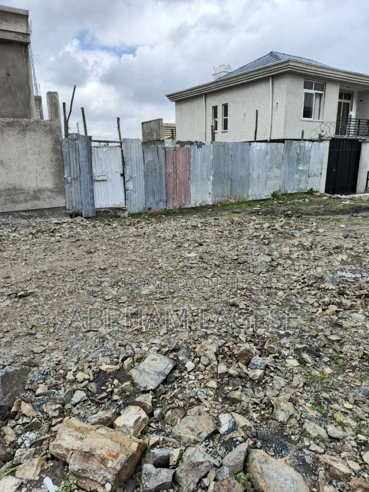 2bdrm House in Lage Xafo, Yeka for sale