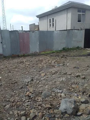 2bdrm House in Lage Xafo, Yeka for sale