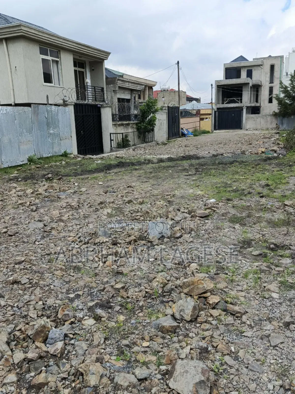 2bdrm House in Lage Xafo, Yeka for sale