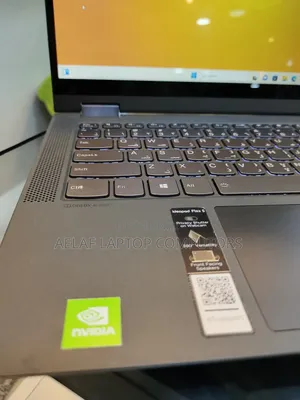 New Laptop Lenovo IdeaPad Flex 15 16GB Intel Core I7 SSD 1T