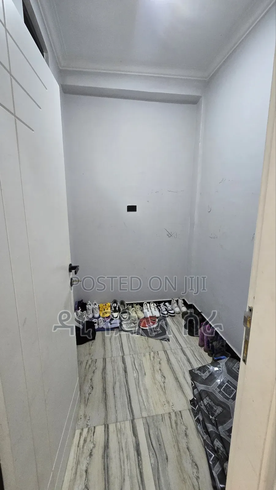 Furnished 3bdrm Condo in አዲስ አበባ, Bole for sale