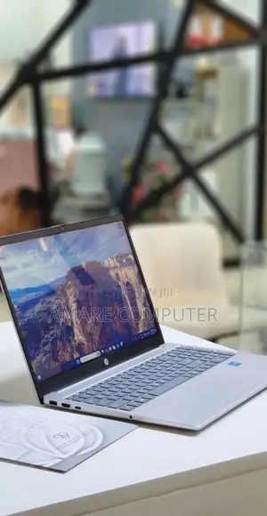 New Laptop HP Stream Notebook 8GB Intel Core I3 SSD 256GB