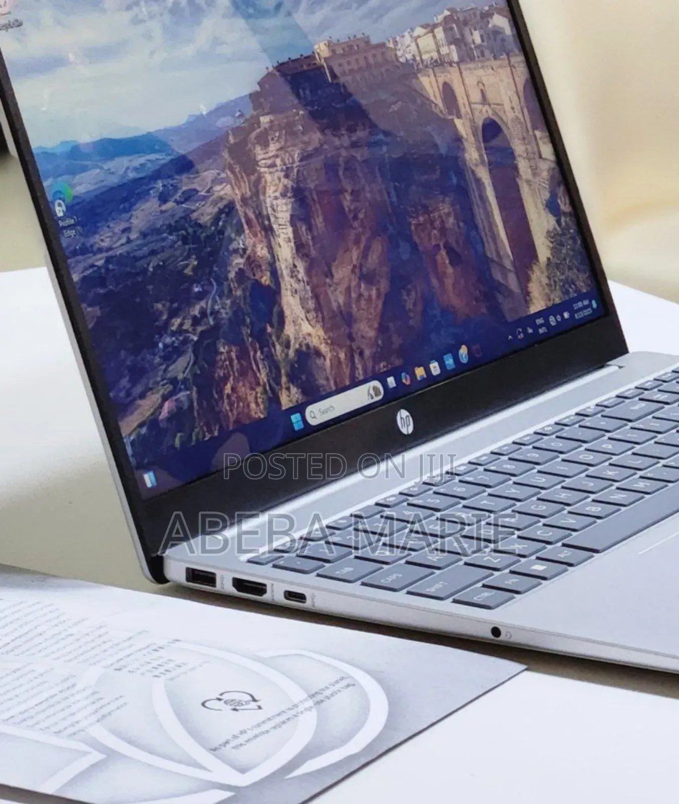 New Laptop HP Stream Notebook 8GB Intel Core I3 SSD 256GB