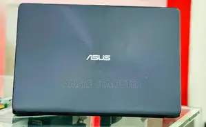 New Laptop Asus 8GB Intel Core 2 Quad SSD 256GB