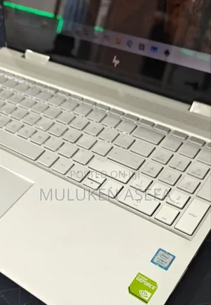 New Laptop HP Envy X360 8GB Intel Core I5 SSD 512GB