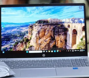 New Laptop HP Stream Notebook 8GB Intel Core i3 SSD 256GB