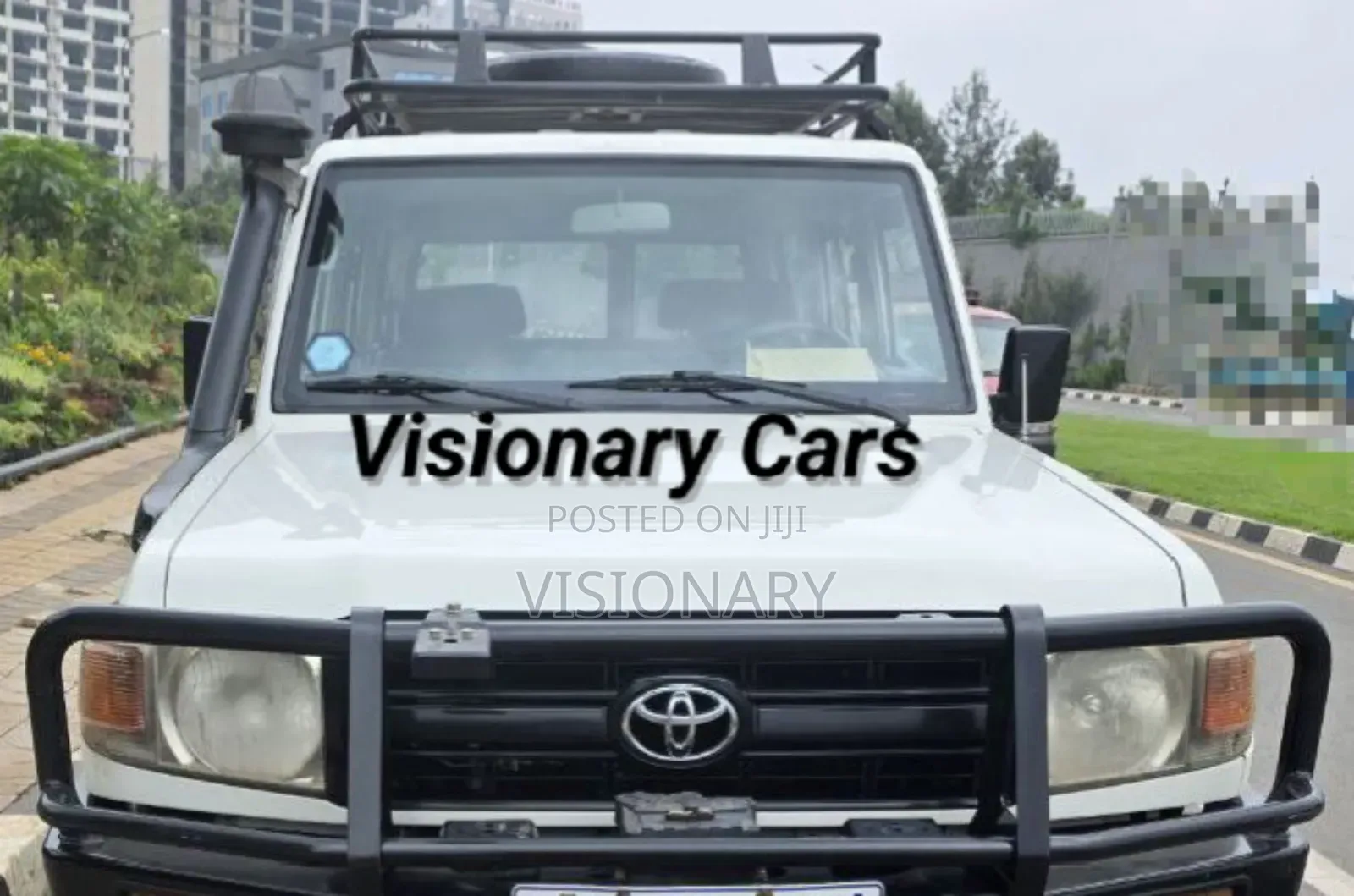 Toyota Land Cruiser 2018 White