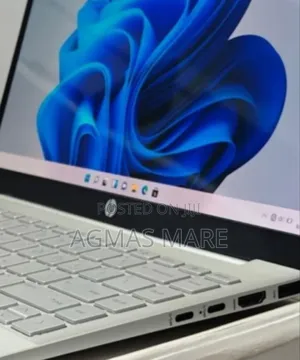 New Laptop HP Pavilion 14 16GB Intel Core I7 SSD 512GB