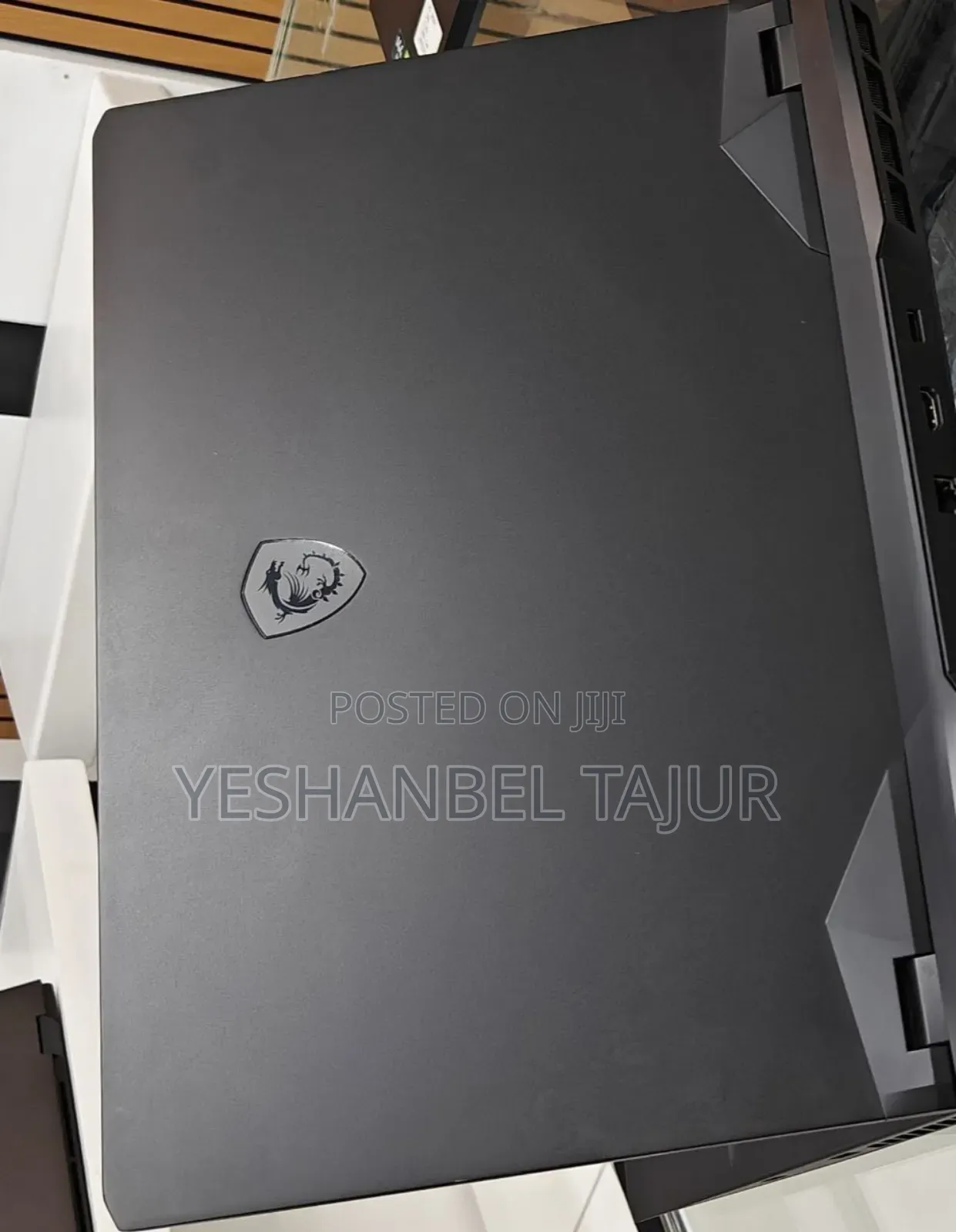 New Laptop MSI GP75 Leopard 16GB Intel Core I7 SSD 1T