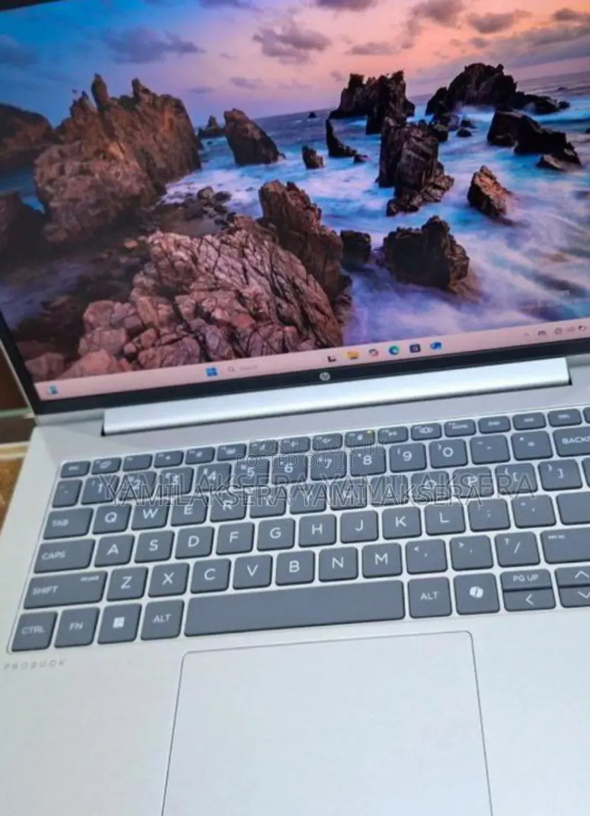 New Laptop HP ProBook 440 16GB Intel Core Ultra 5 SSD 512GB