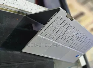 Photo - New Laptop HP Pavilion 15 16GB Intel Core I5 SSD 512GB