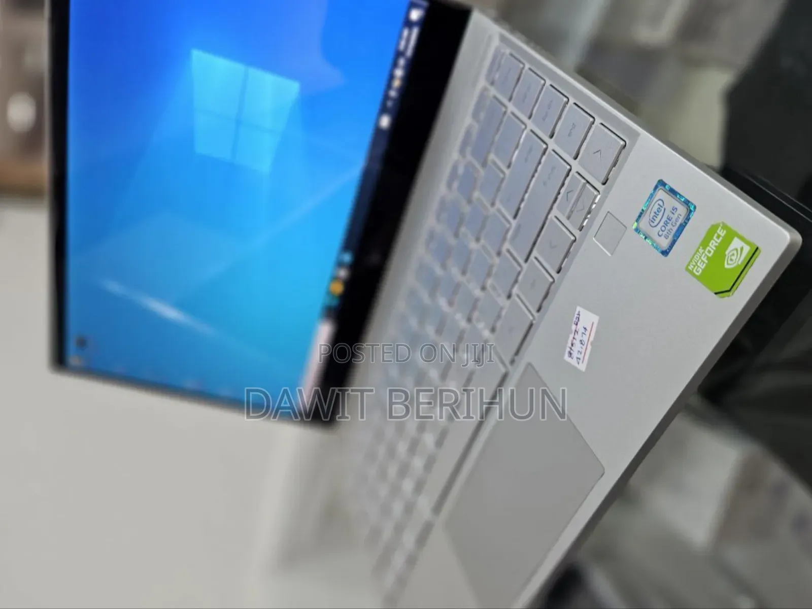 New Laptop HP 8GB Intel Core i5 SSD 512GB