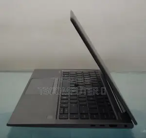 New Laptop HP ZBook Firefly 14 G7 16GB Intel Core I7 SSD 512GB