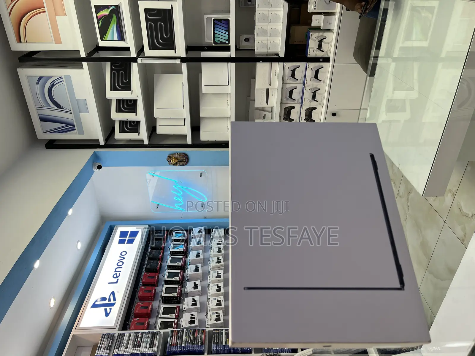 New Laptop Apple MacBook Air 2025 M4 13-Inch 16GB Apple M4 SSD 256GB