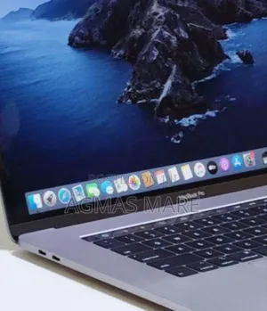 Photo - New Laptop Apple MacBook Pro 2019 32GB Intel Core I9 SSD 1T