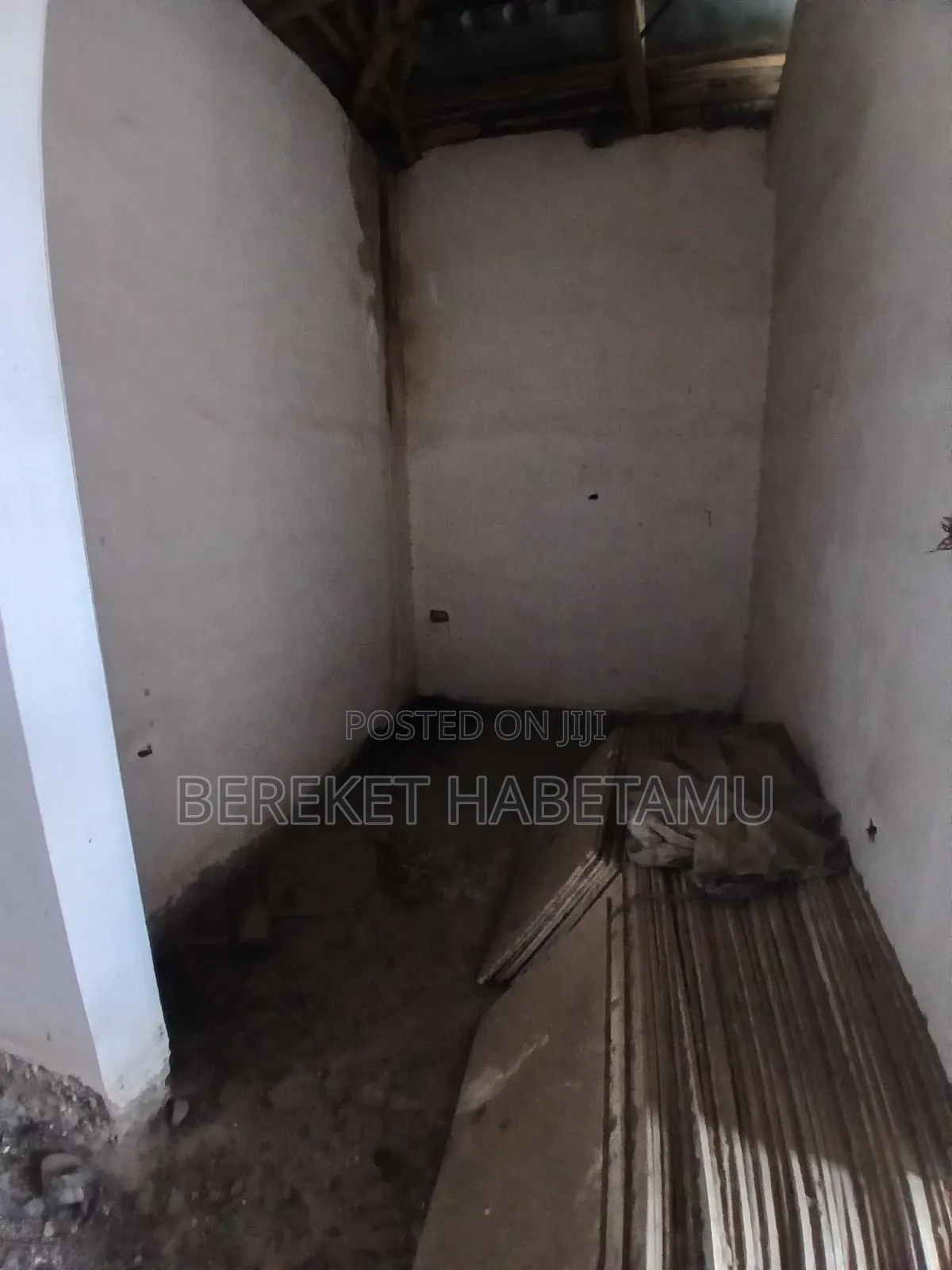 6bdrm House in አዲስአበባ, Nifas Silk-Lafto for sale