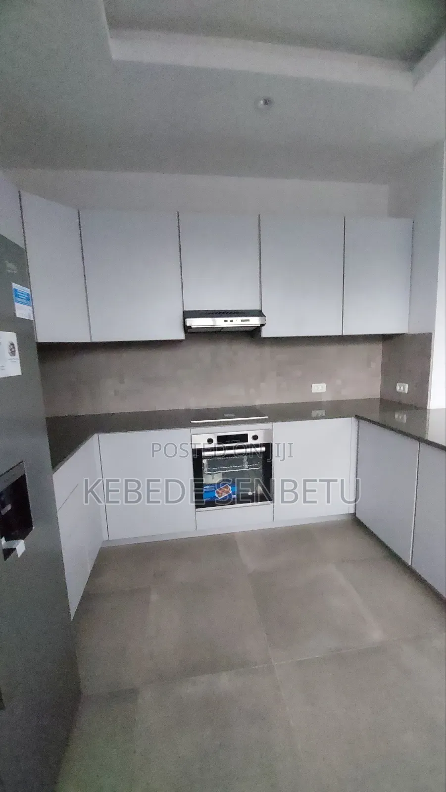 20bdrm Apartment in Addisabeba, Yeka for sale