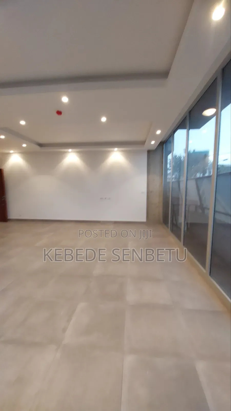 20bdrm Apartment in Addisabeba, Yeka for sale
