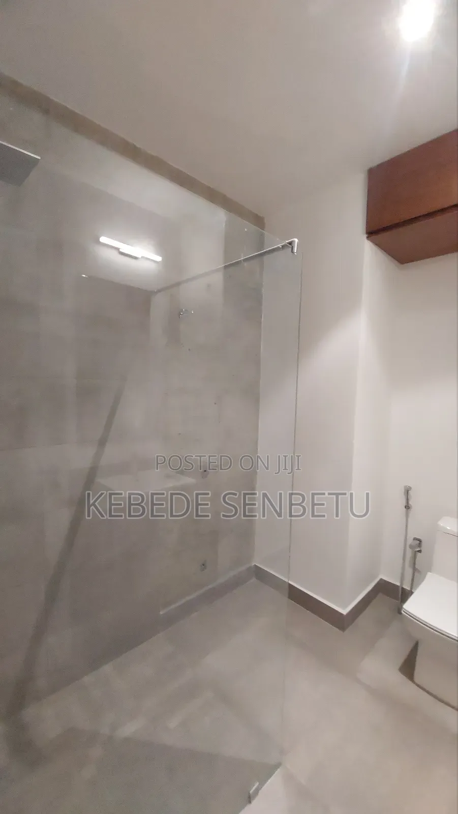 20bdrm Apartment in Addisabeba, Yeka for sale