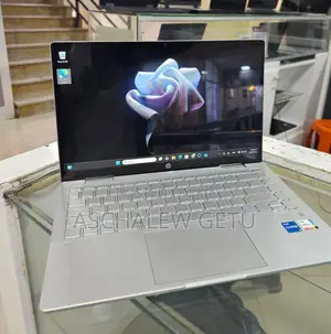 Photo - New Laptop HP Pavilion 15 16GB Intel Core I5 SSD 512GB