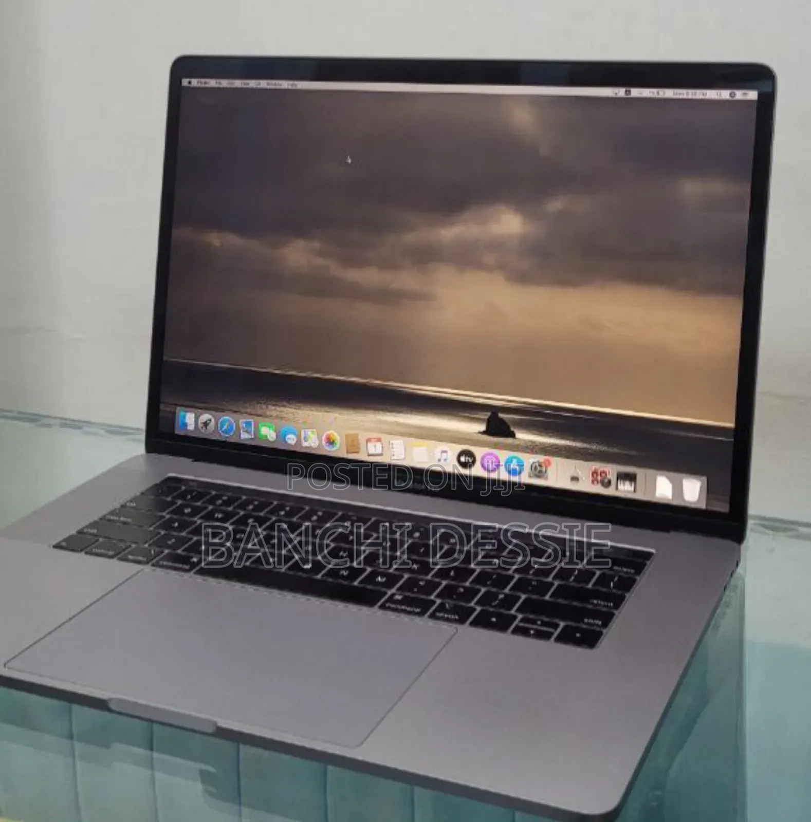 New Laptop Apple MacBook Pro 2019 32GB Intel Core i9 SSD 1T