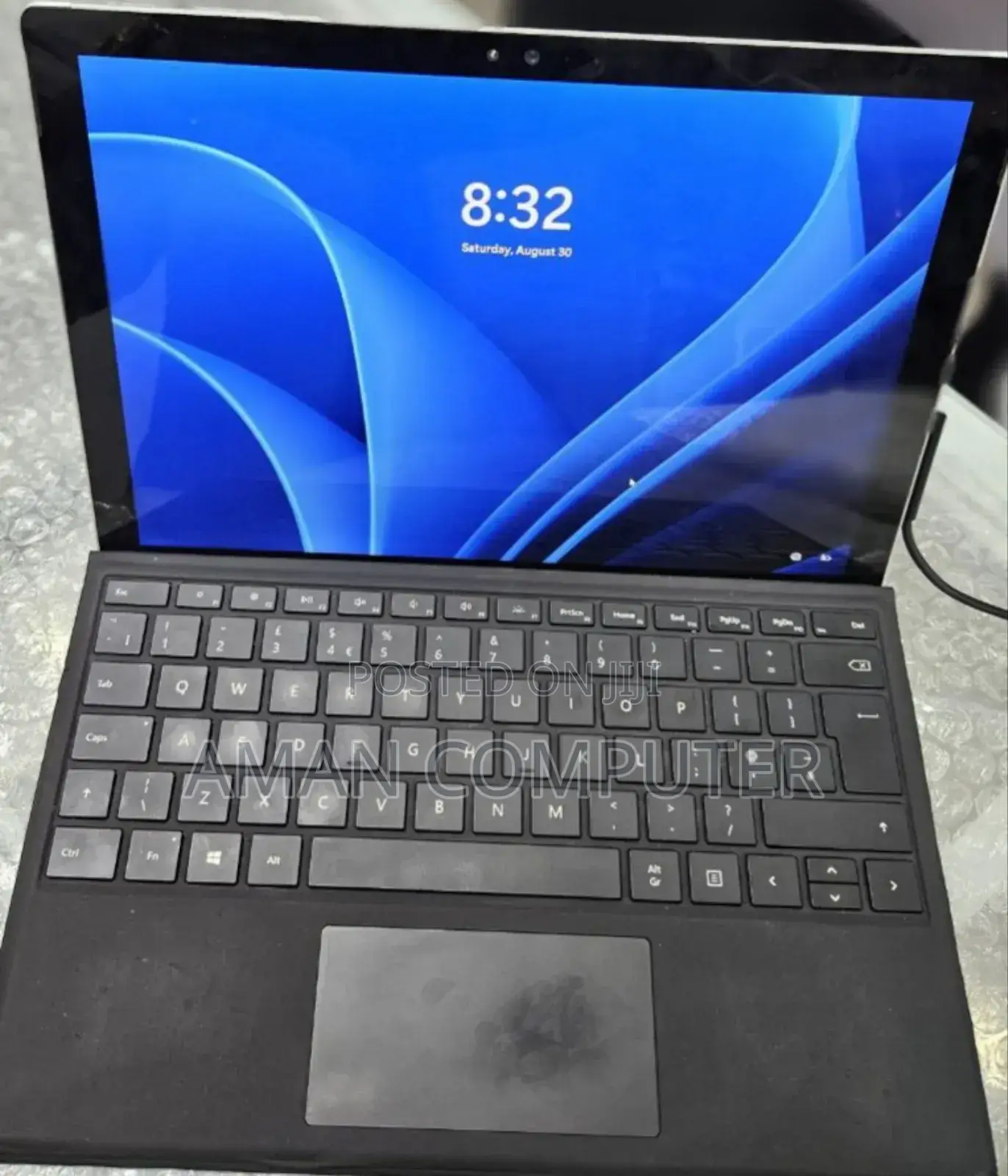 New Laptop Apple MacBook Pro 2019 8GB Intel Core I5 SSD 512GB