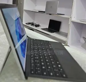 New Laptop Apple MacBook Pro 2019 8GB Intel Core I5 SSD 512GB
