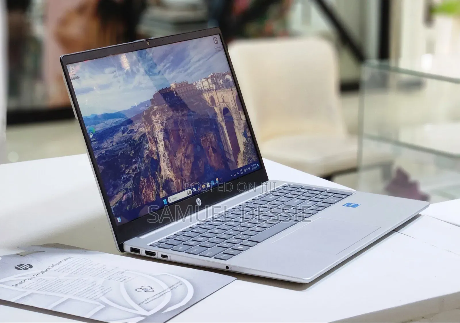 New Laptop HP Stream Notebook 8GB Intel Core I3 SSD 256GB