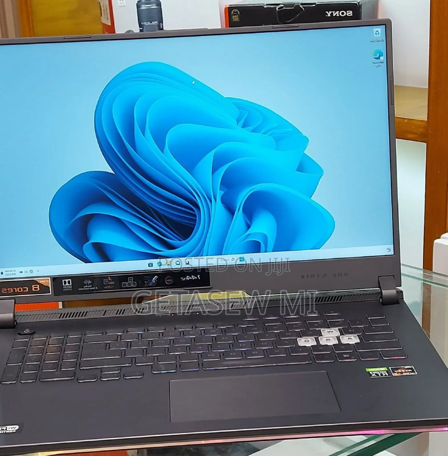 New Laptop Asus ROG Strix G17 16GB AMD Ryzen 7 SSD 1T