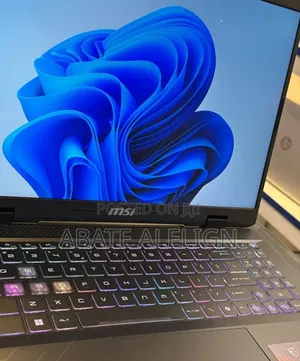 New Laptop MSI Crosshair 15 16GB Intel Core i7 SSD 1T