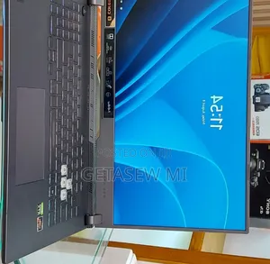 New Laptop Asus ROG Strix G17 16GB AMD Ryzen 7 SSD 1T