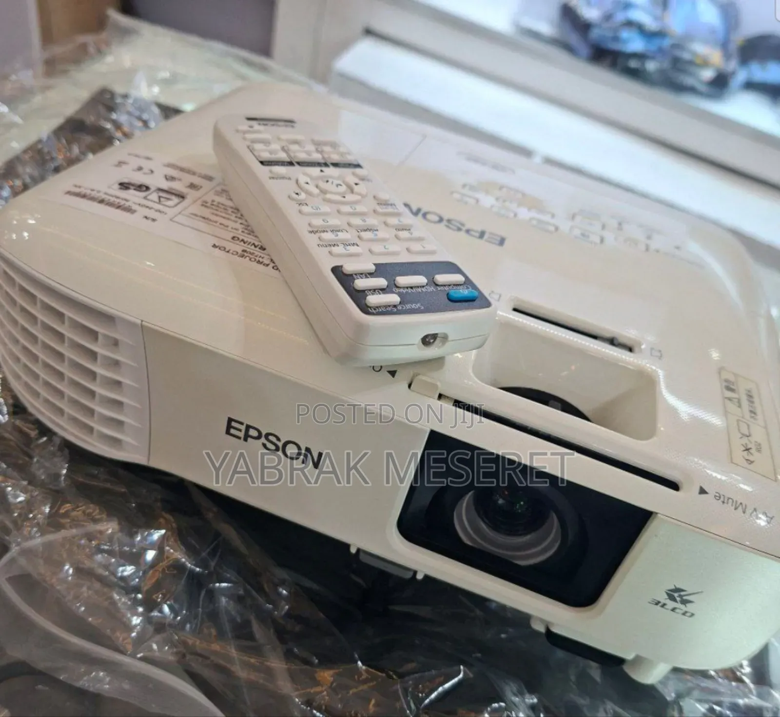 Brand New Epson Projector With Bag Model Name: Cb -X49