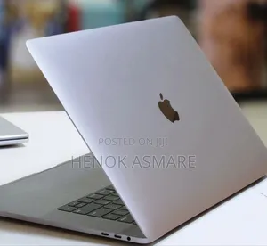 New Laptop Apple MacBook Pro 2019 32GB Intel Core I9 SSD 1T