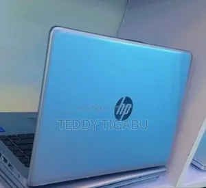 New Laptop HP Stream Notebook 8GB Intel Core I7 SSD 256GB