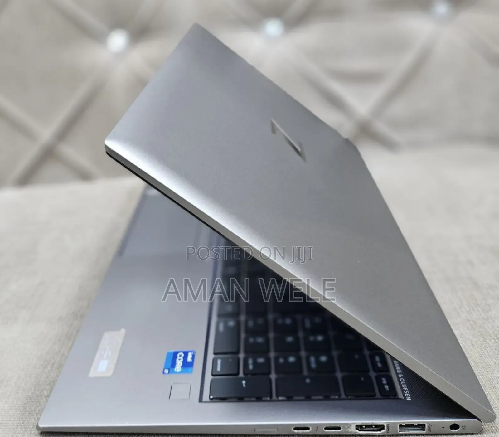 New Laptop HP ZBook Firefly G8 32GB Intel Core I7 SSD 1T