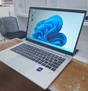 Photo - New Laptop HP 630 16GB Intel Core I7 SSD 512GB