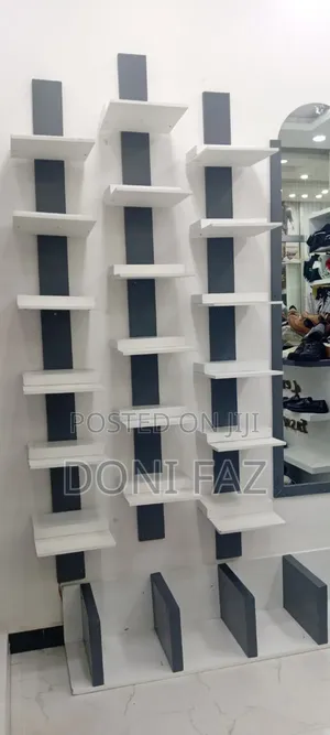 Shop Around Jemo 1 Display