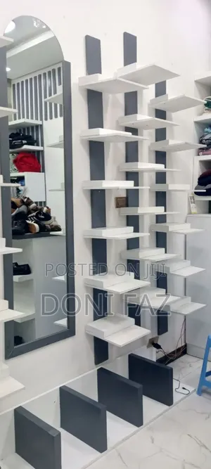 Shop Around Jemo 1 Display