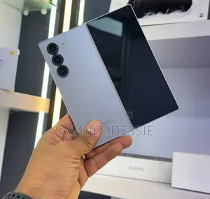 Photo - New Samsung Galaxy Z Fold3 5G 512 GB