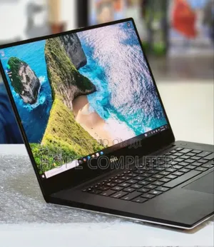 New Laptop Dell XPS 15 16GB Intel Core I7 SSD 512GB