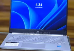 New Laptop HP Stream Notebook 8GB Intel Core I3 SSD 256GB
