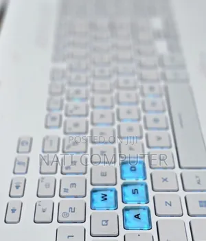 New Laptop Alienware M17x R2 32GB Intel Core I7 SSD 1T