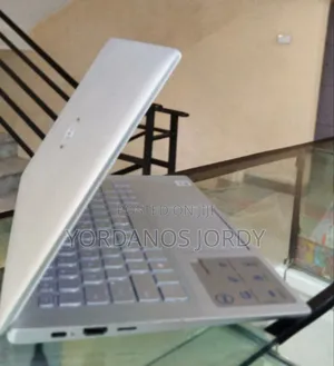 Photo - New Laptop Dell Inspiron 14 8GB Intel Core i7 SSD 512GB