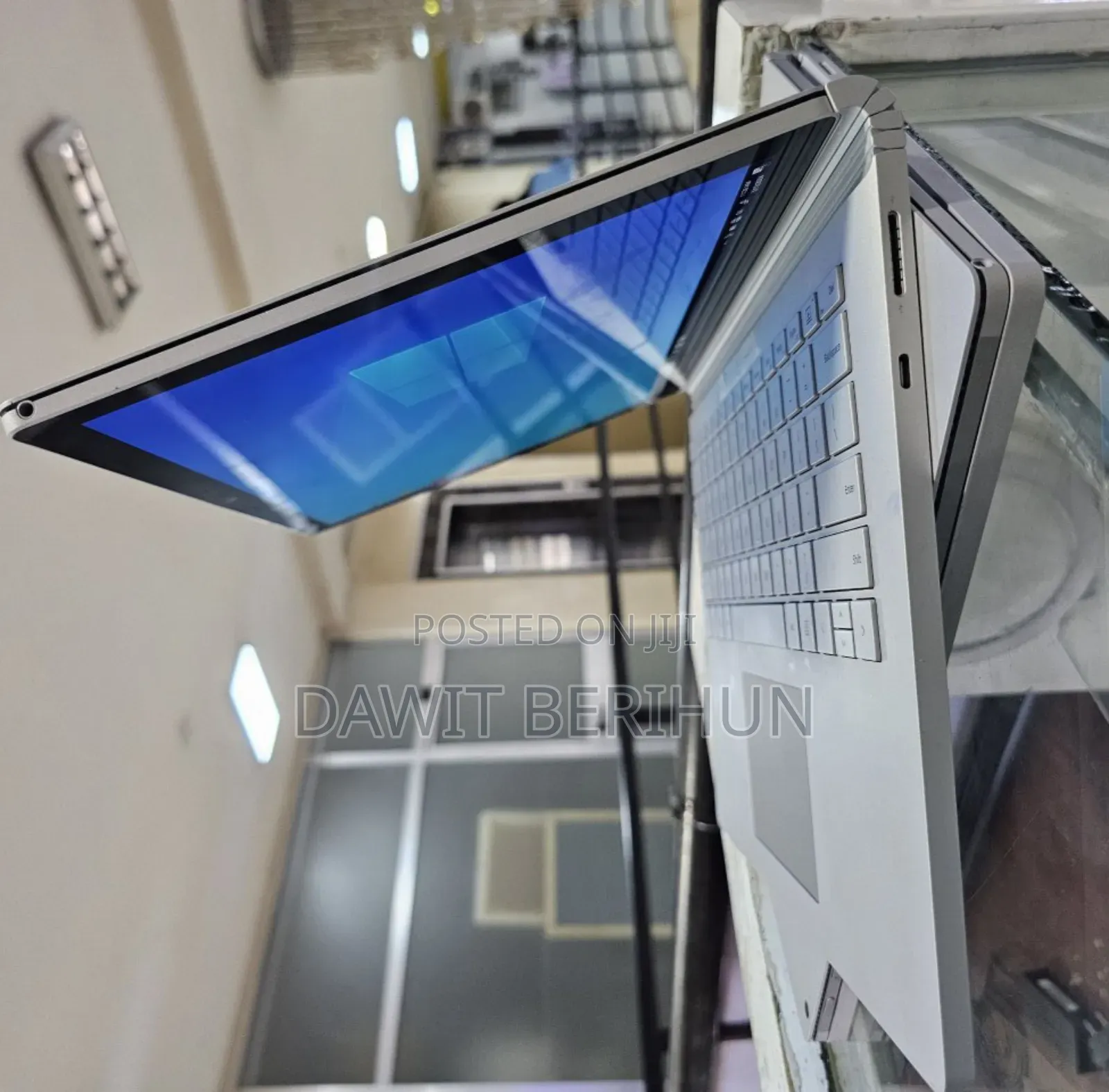 New Laptop Microsoft Surface Book 3 16GB Intel Core I7 SSD 256GB