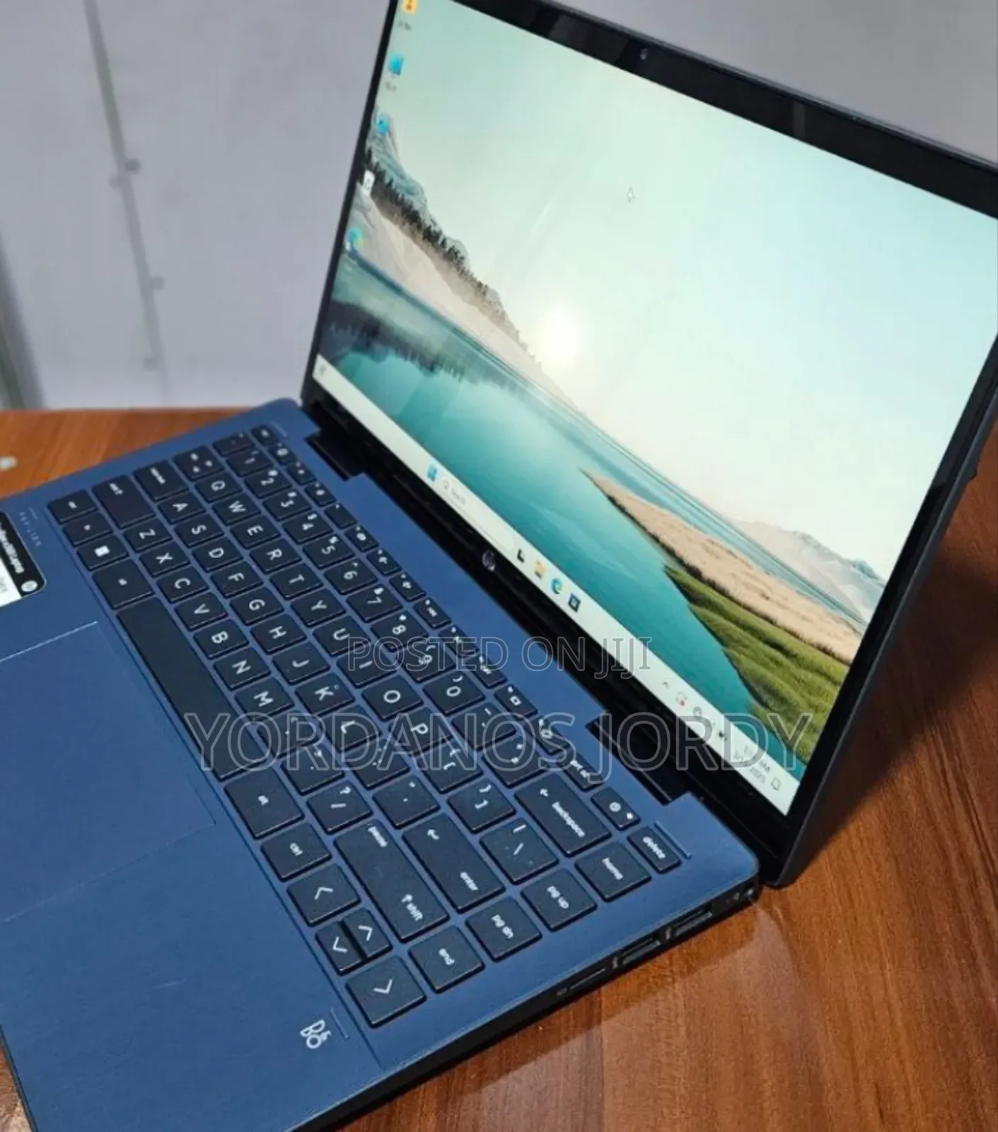 New Laptop HP Pavilion X360 8GB Intel Core I3 SSD 256GB