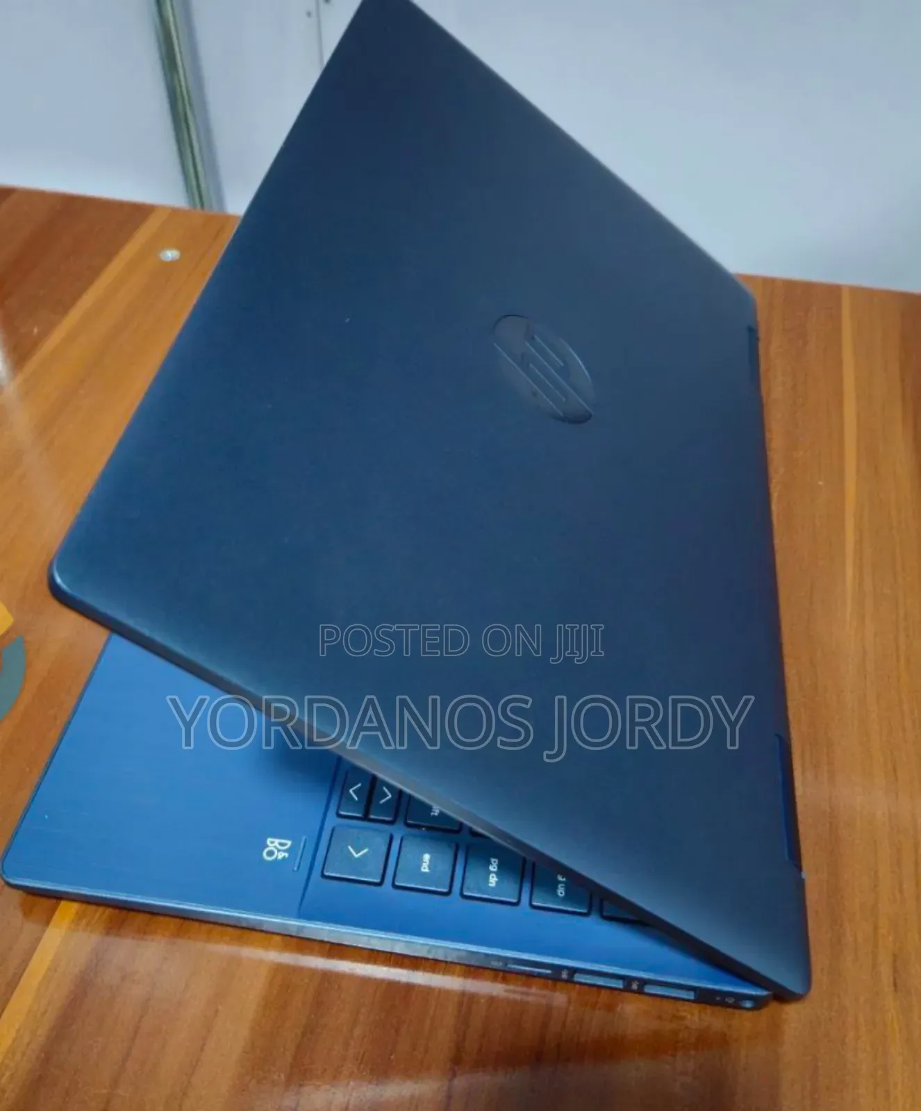 New Laptop HP Pavilion X360 8GB Intel Core I3 SSD 256GB