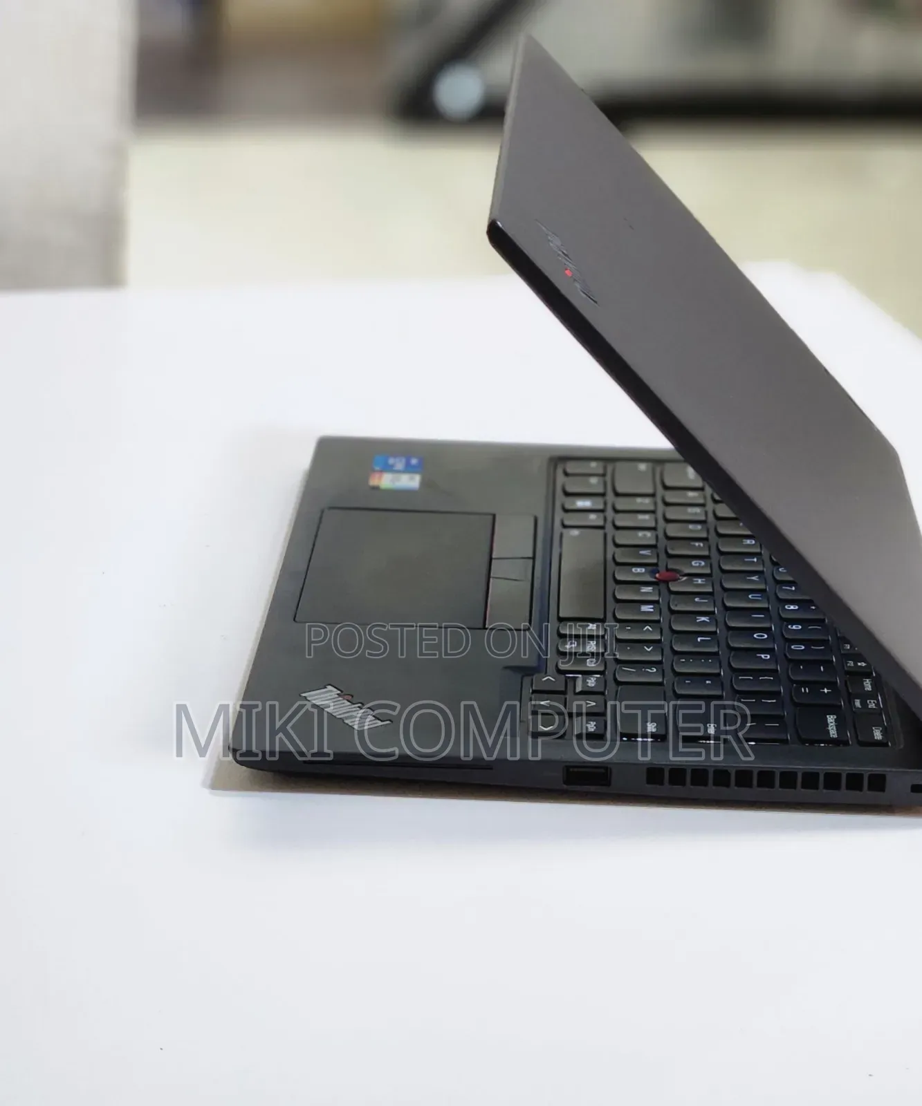 New Laptop Lenovo Thinkpad x13 Yoga 16GB Intel Core i5 SSD 512GB