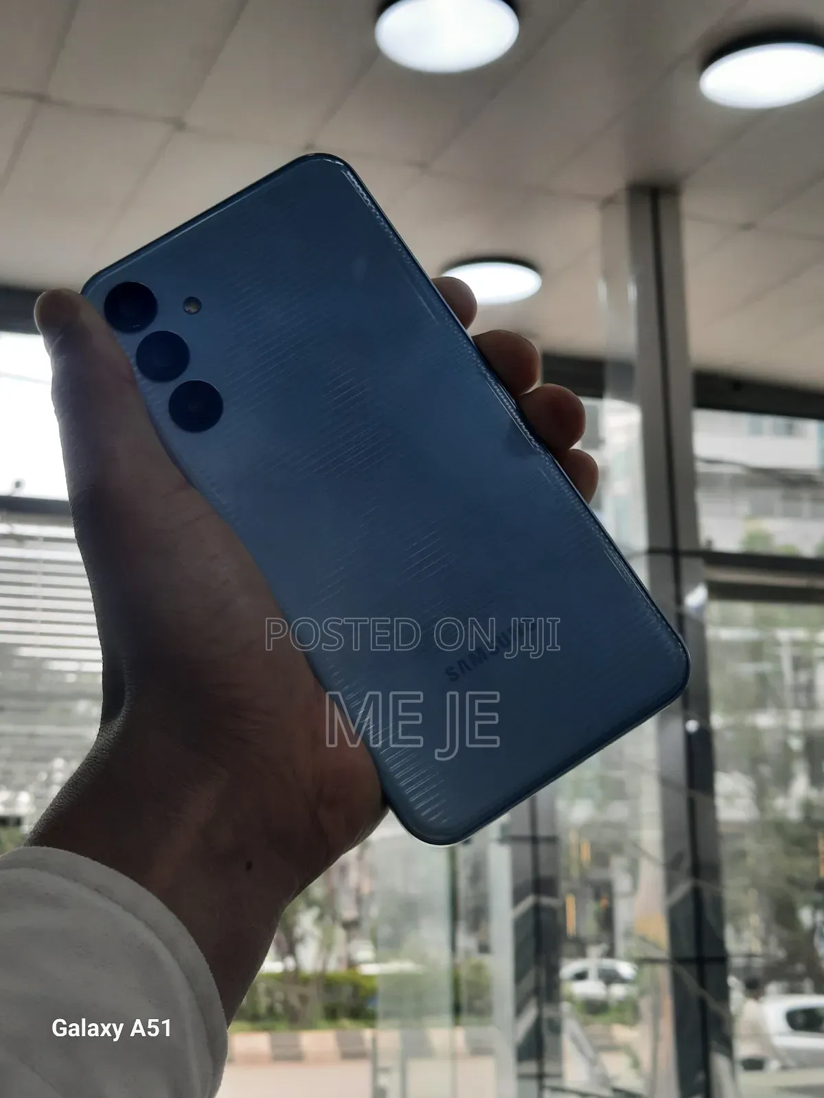 Samsung Galaxy M15 128 GB Gray