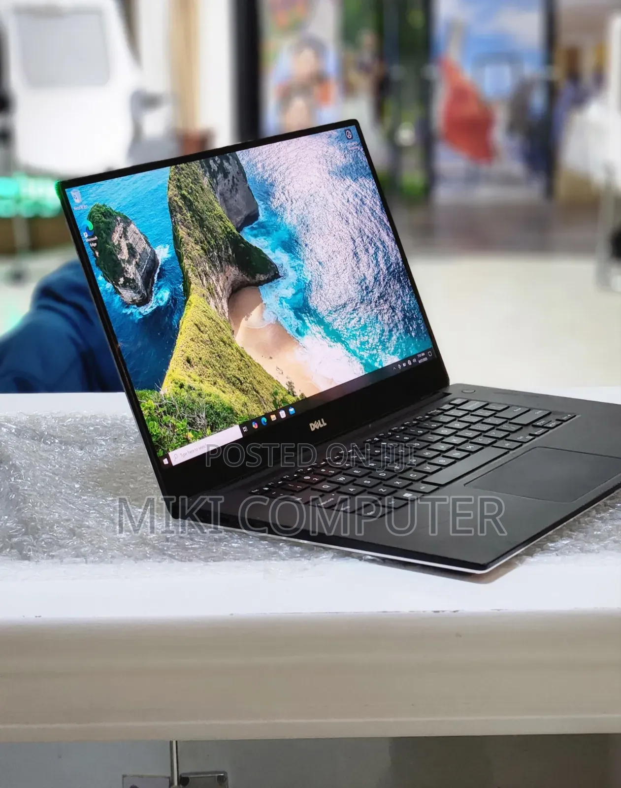 New Laptop Dell XPS 15 16GB Intel Core I7 SSD 512GB